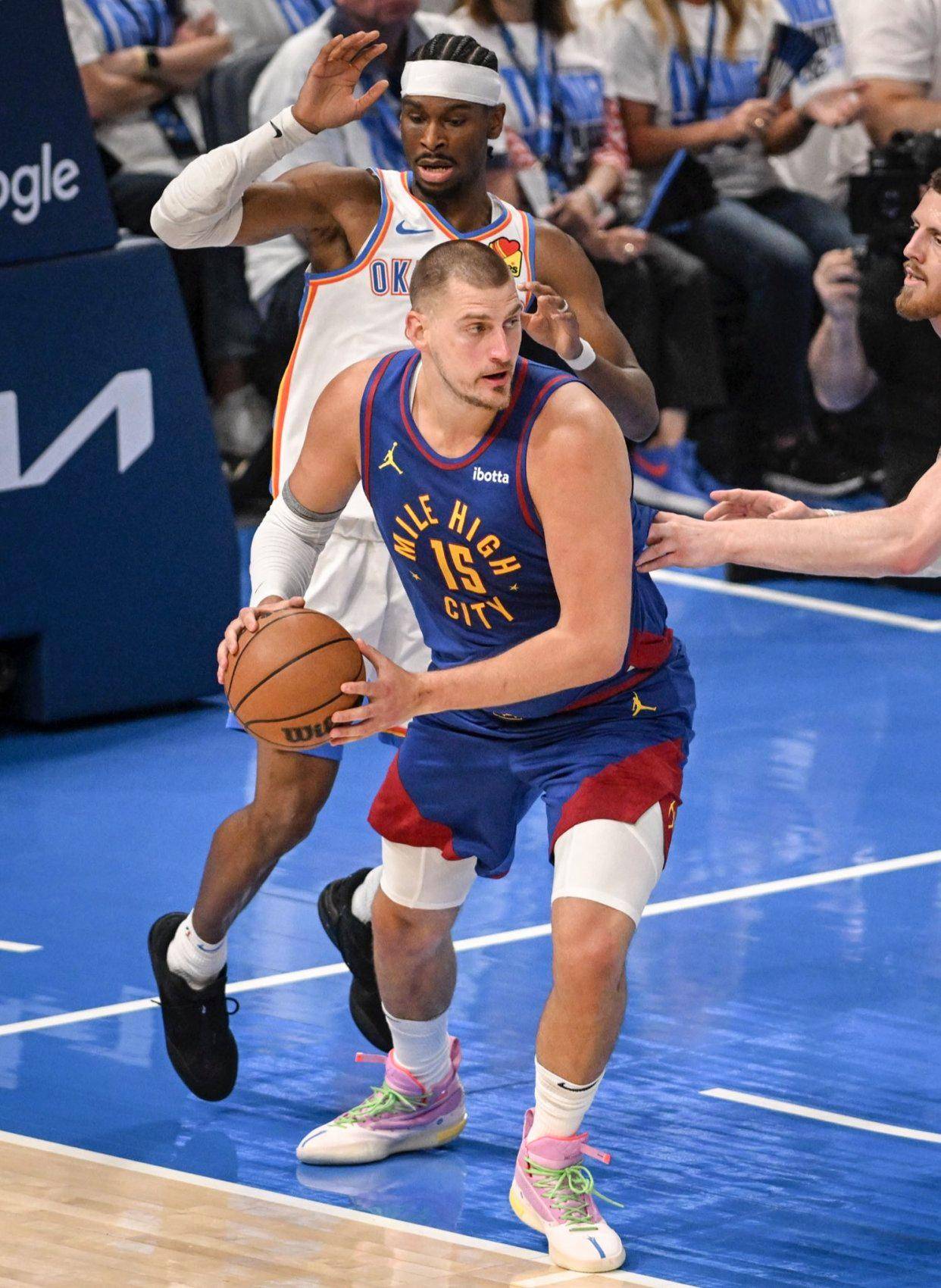 在防守压力 在防守压力